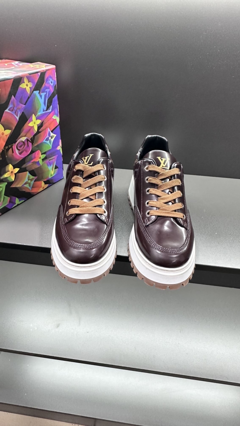 Louis Vuitton Sneakers